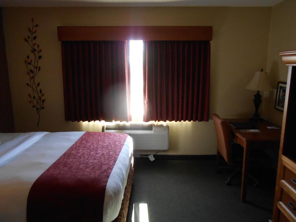 Americinn By Wyndham Hotel